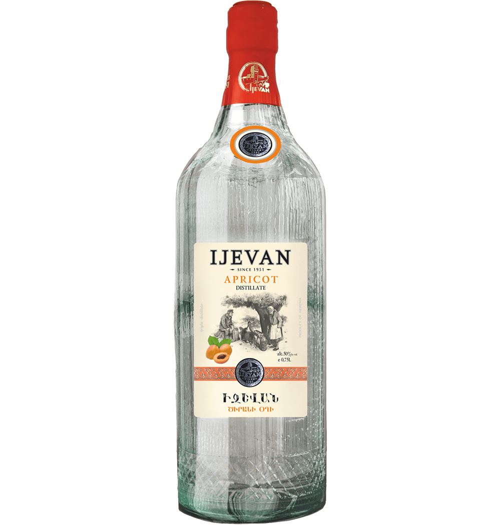 Водка фруктовая "ИДЖЕВАН АБРИКОС" 0.75л
