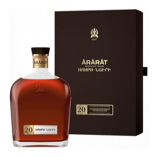 Коньяк Армянский "АРАРАТ НАИРИ" 0.5л. п/у